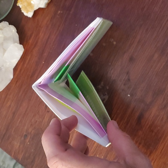 Duct tape wallet - sorority colors 💅 - Picture 3 of 6